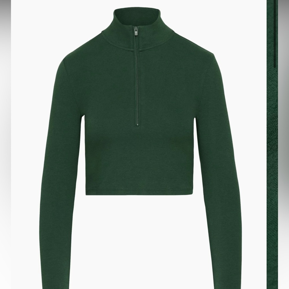 Sunday Best Aritizia Besthug 1/4 Zip Green Top